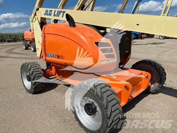 JLG 600AJ Коленчатые подъемники