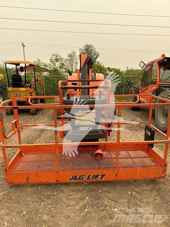 JLG 600AJ Коленчатые подъемники
