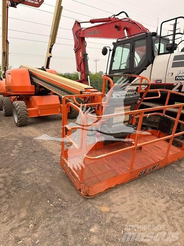 JLG 600S Телескопические подъемники
