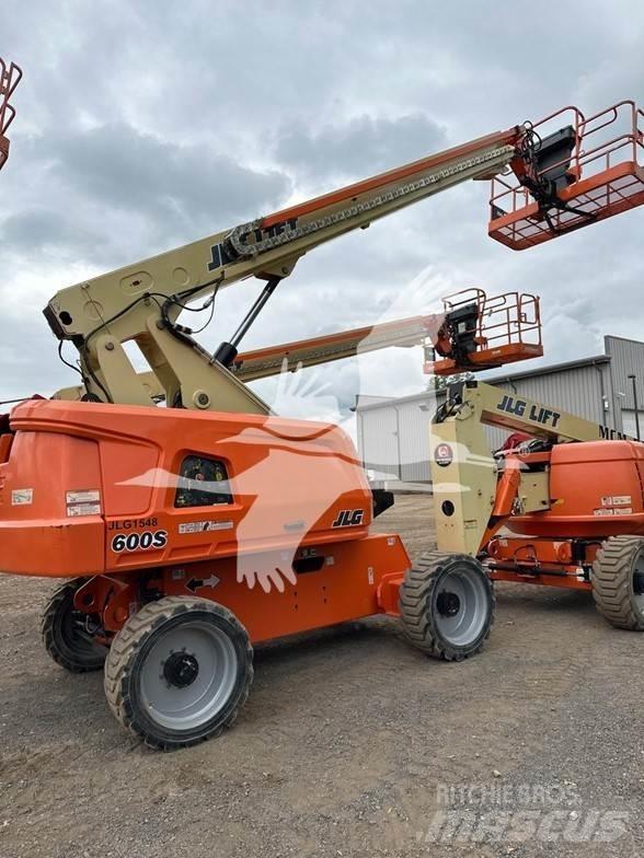 JLG 600S Телескопические подъемники