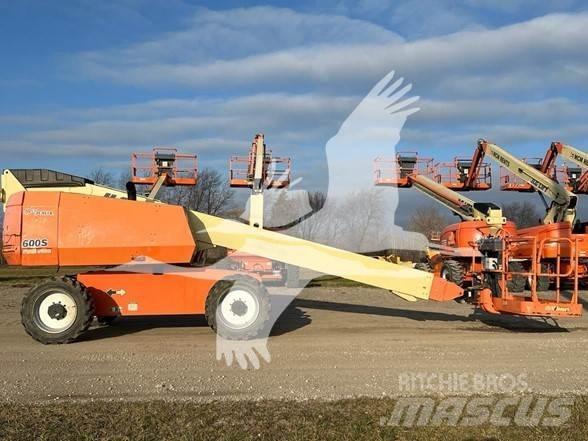 JLG 600S Телескопические подъемники