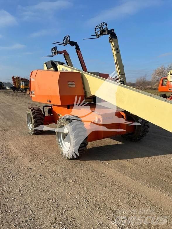 JLG 600S Телескопические подъемники