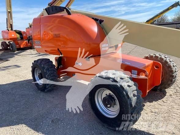 JLG 600S Телескопические подъемники