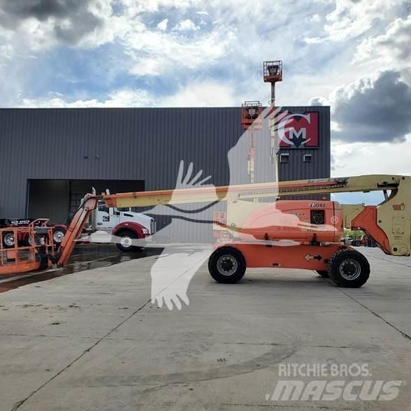 JLG 800AJ Коленчатые подъемники