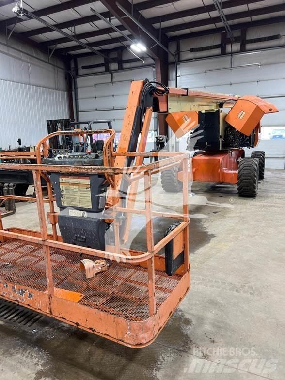 JLG 800AJ Коленчатые подъемники