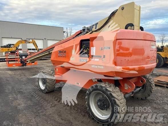 JLG 800S Телескопические подъемники