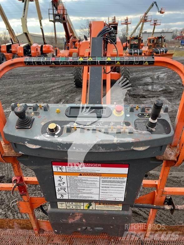 JLG 860SJ Телескопические подъемники