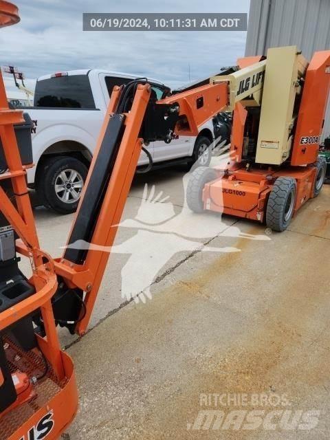 JLG E300AJP Коленчатые подъемники