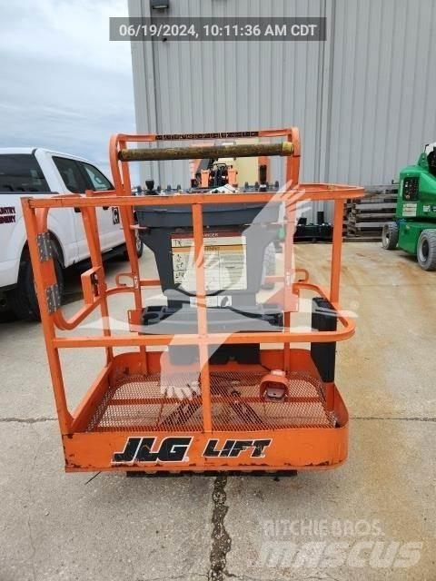 JLG E300AJP Коленчатые подъемники