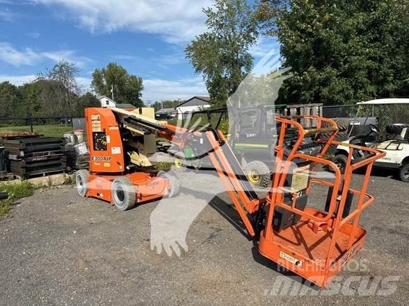 JLG E300AJP Коленчатые подъемники
