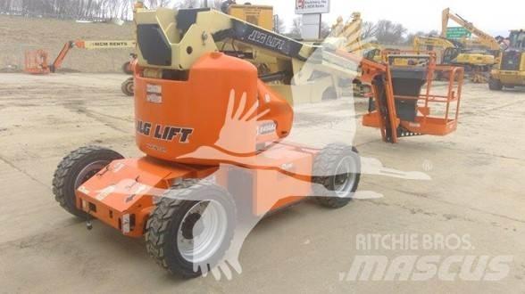 JLG E450AJ Коленчатые подъемники