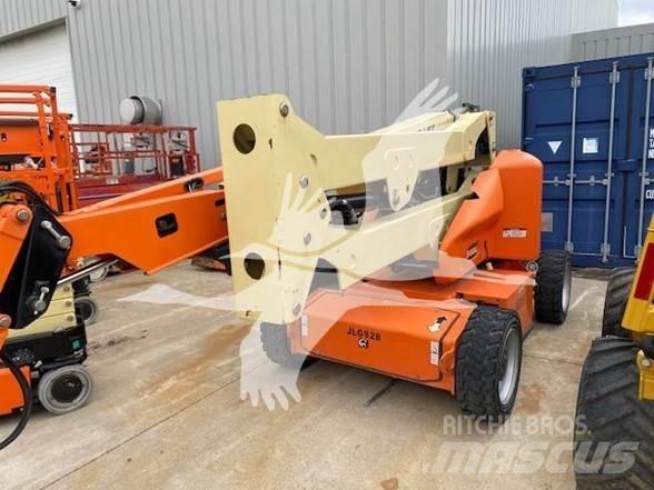 JLG E450AJ Коленчатые подъемники