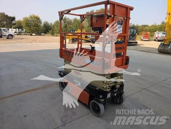 JLG ES1932 Ножничные подъемники