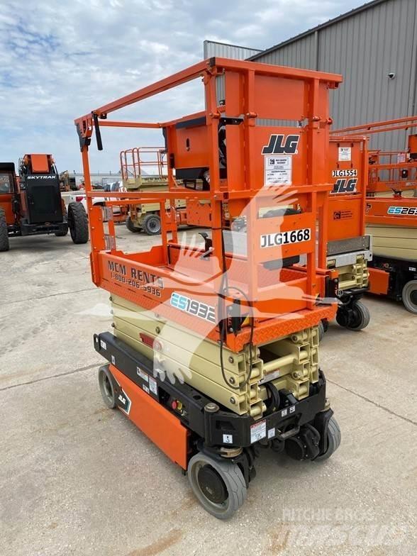 JLG ES1932 Ножничные подъемники