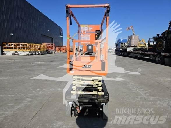 JLG ES1932 Ножничные подъемники