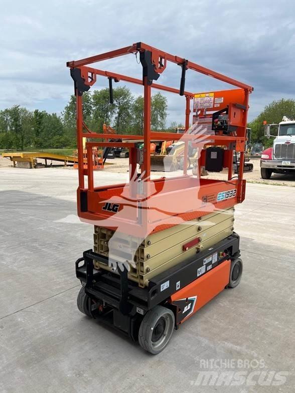 JLG ES1932 Ножничные подъемники