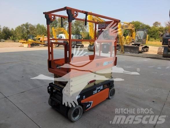 JLG ES1932 Ножничные подъемники