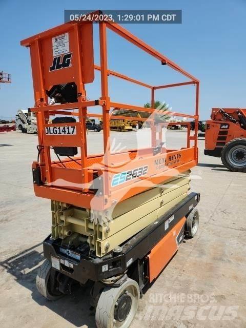 JLG ES2632 Ножничные подъемники