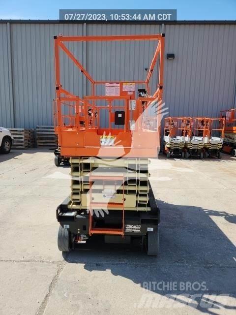 JLG ES3246 Ножничные подъемники