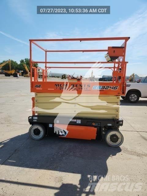 JLG ES3246 Ножничные подъемники