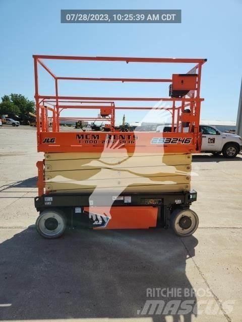 JLG ES3246 Ножничные подъемники