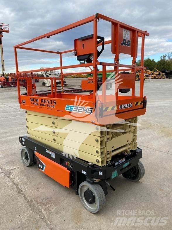 JLG ES3246 Ножничные подъемники