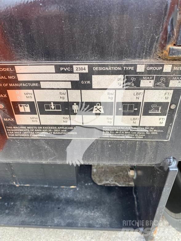 JLG ES3246 Ножничные подъемники