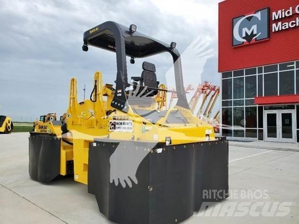 Sakai GW754 Пневматические катки