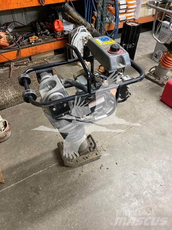 Sakai RS65 Прицепные виброкатки