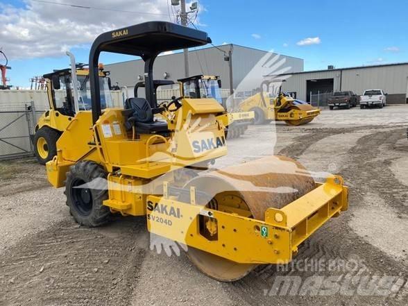 Sakai SV204D Грунтовые катки