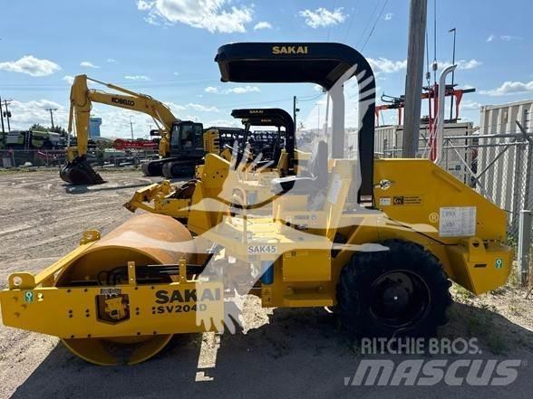 Sakai SV204D Грунтовые катки