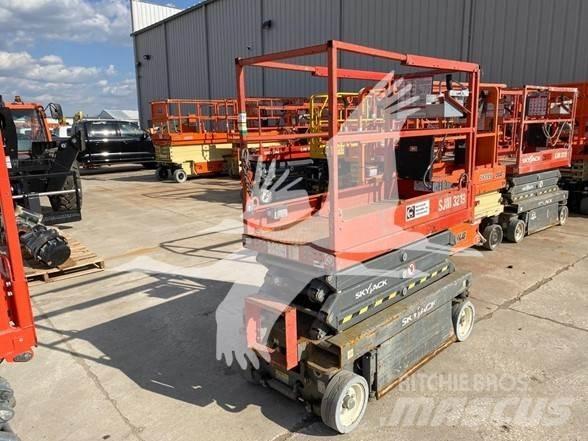 SkyJack SJ3219 Ножничные подъемники