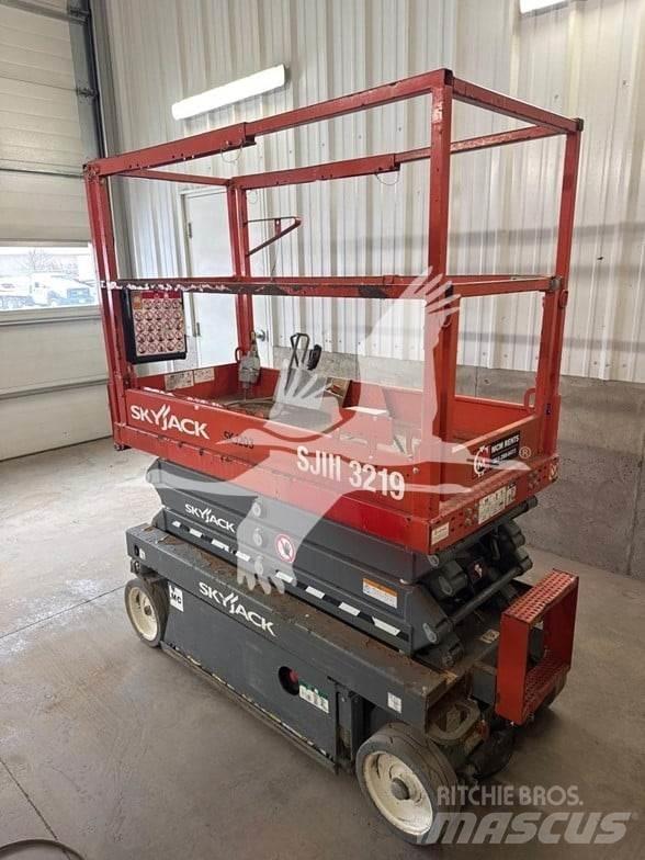 SkyJack SJ3219 Ножничные подъемники
