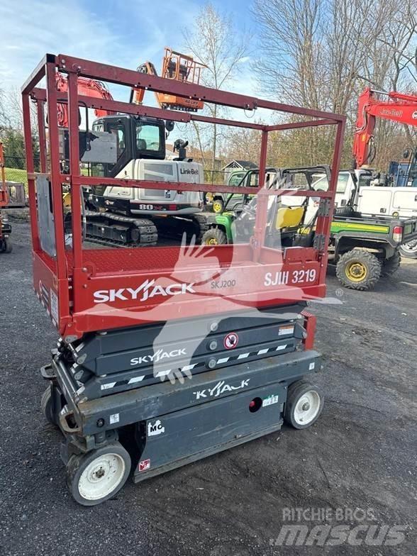 SkyJack SJ3219 Ножничные подъемники
