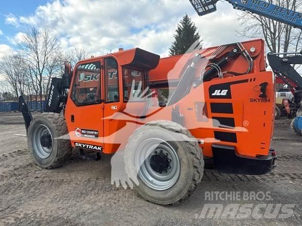 SkyTrak 10054 Телескопические погрузчики