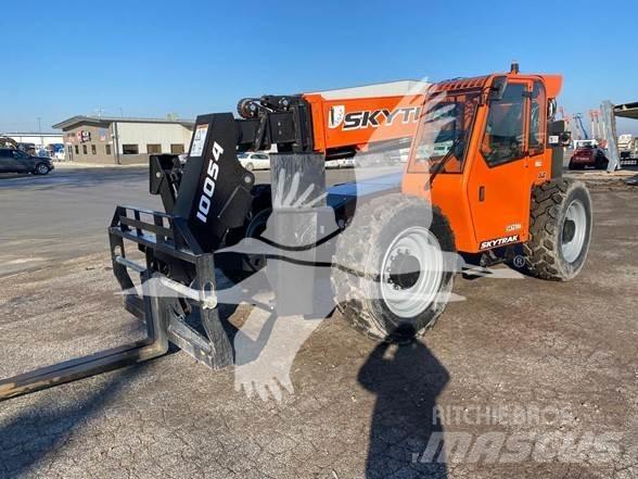 SkyTrak 10054 Телескопические погрузчики