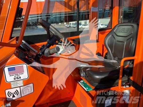 SkyTrak 10054 Телескопические погрузчики