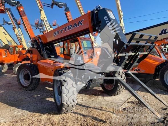 SkyTrak 8042 Телескопические погрузчики