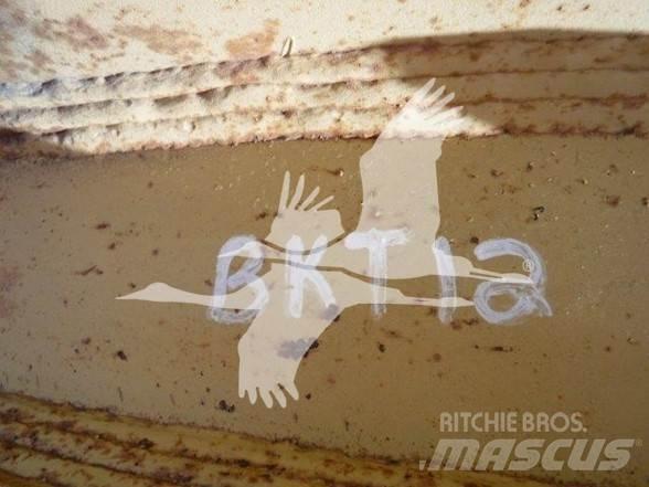 TAG 330D Ковши