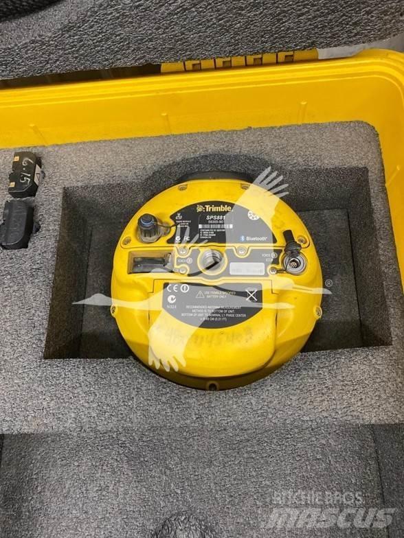 Trimble SPS881 Строительная техника - Другие