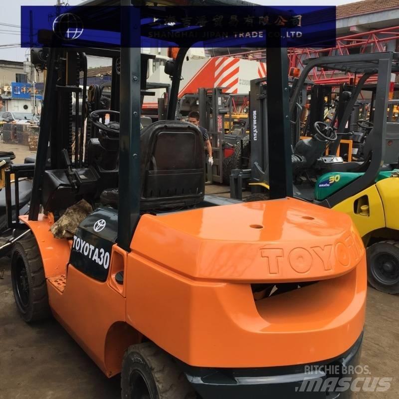 Toyota 7 FD 30 Дизельные погрузчики