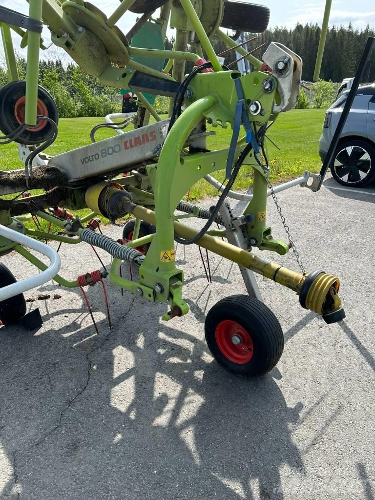 CLAAS Volto 800 Грабли-ворошилки