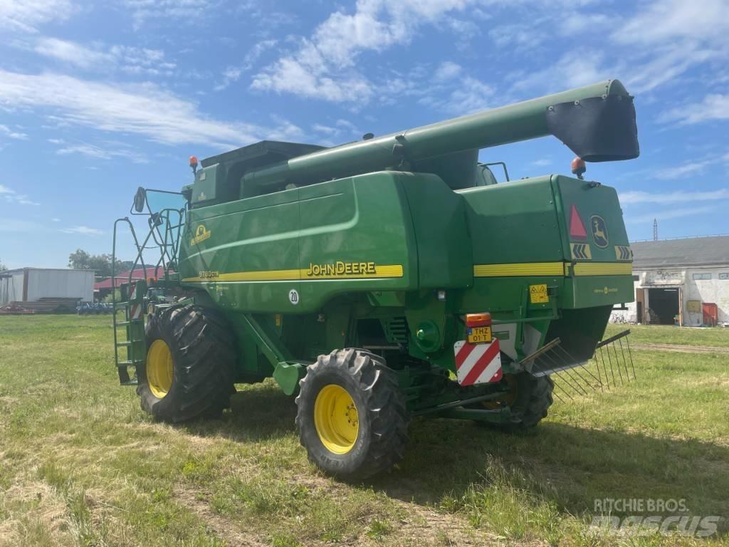 John Deere 9780 CTS Зерноуборочные комбайны