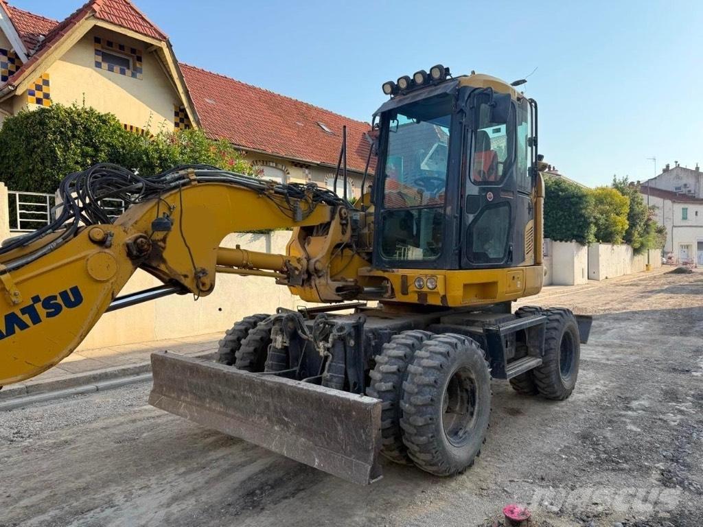 Komatsu PW 118 Колёсные экскаваторы