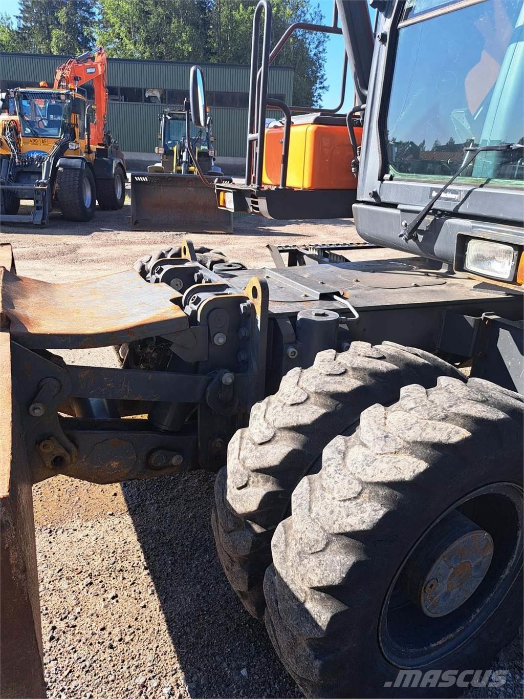 Doosan DX170W-5 Колёсные экскаваторы