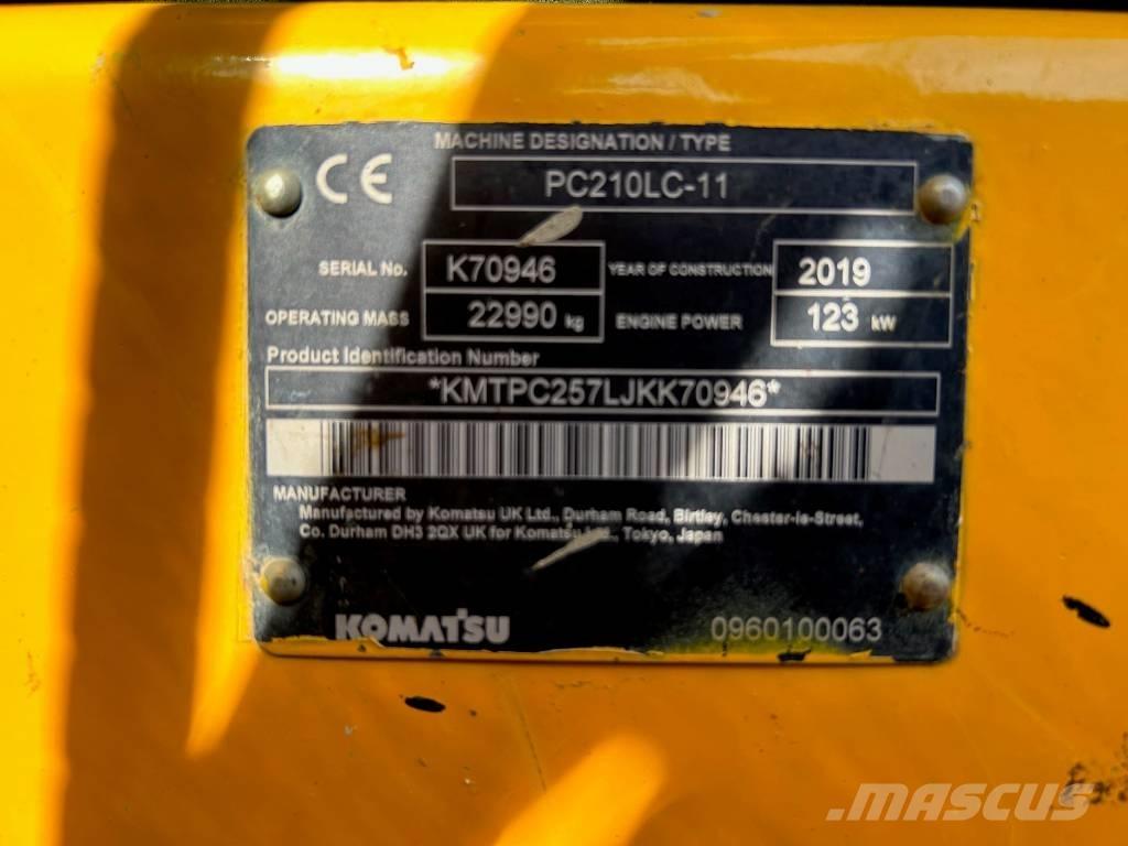 Komatsu PC 210 LC-11 Гусеничные экскаваторы