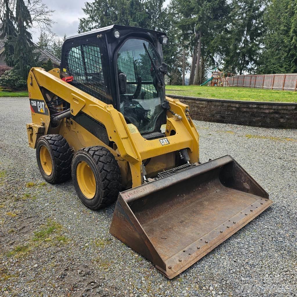 CAT 236D Мини-погрузчики