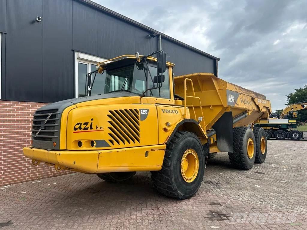 Volvo A25D Шарнирно-сочленённые самосвалы