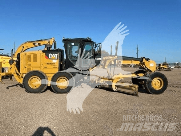 CAT 330FL Гусеничные экскаваторы