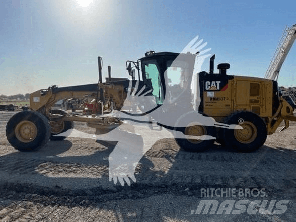 CAT 330FL Гусеничные экскаваторы